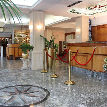Hotel Romulus Exteriör bild