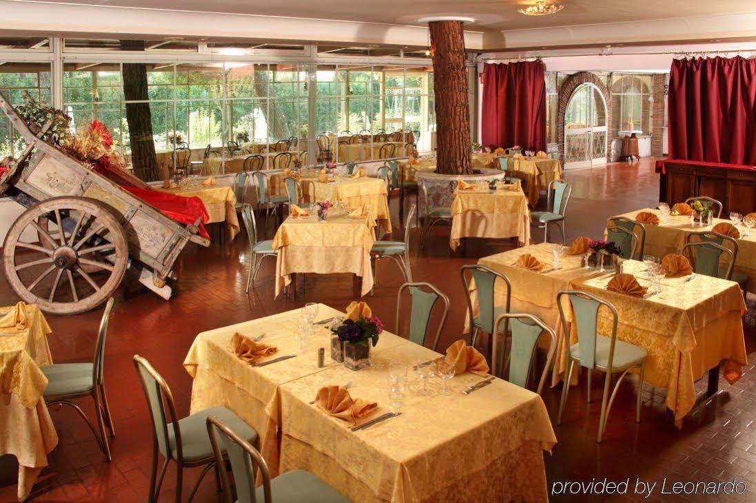 Hotel Romulus Restaurang bild