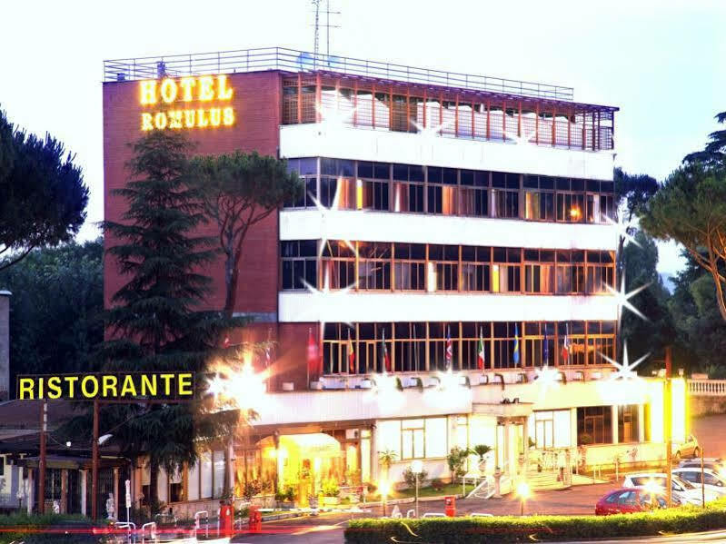 Hotel Romulus Exteriör bild