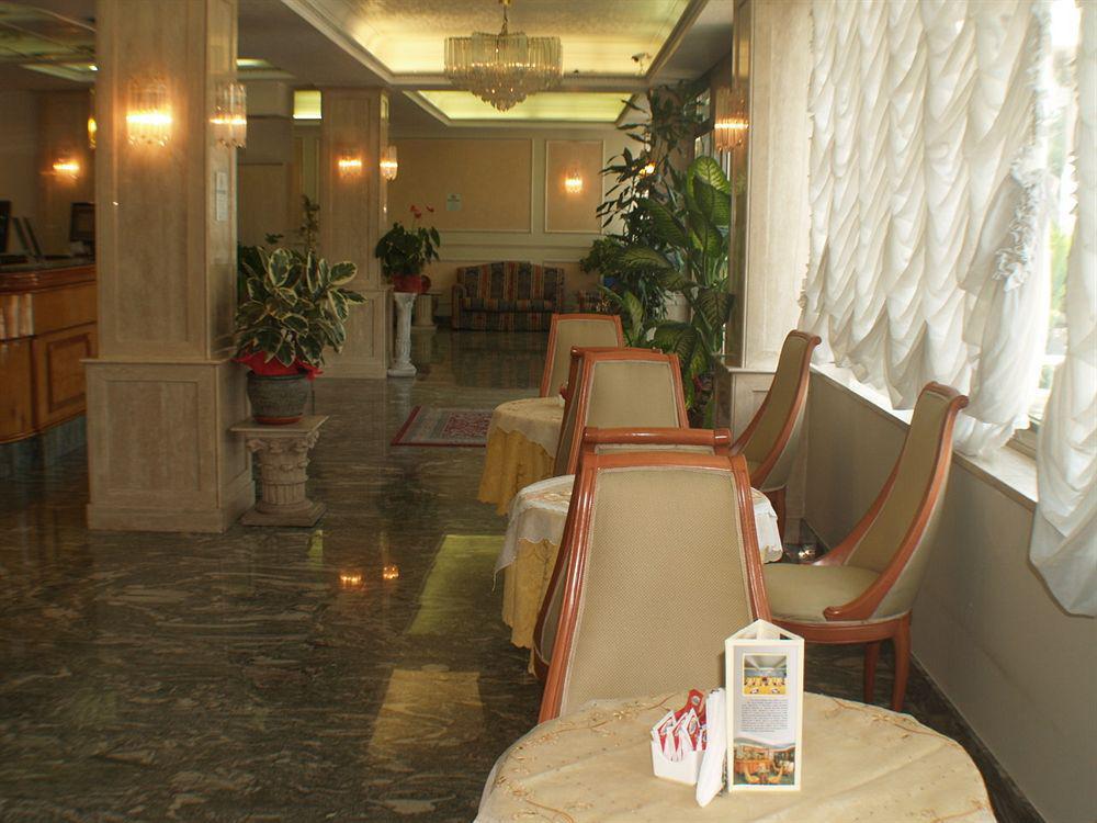 Hotel Romulus Restaurang bild